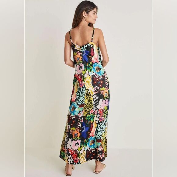 Floral Maxi Dress with Multicolor Design - Picture 2 of 3